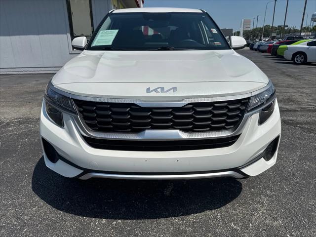 2023 Kia Seltos LX 2023 Kia Seltos LX