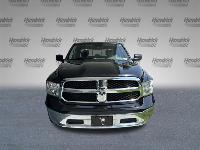 2019 RAM 1500 Classic SLT Crew Cab 4x2 64 Box