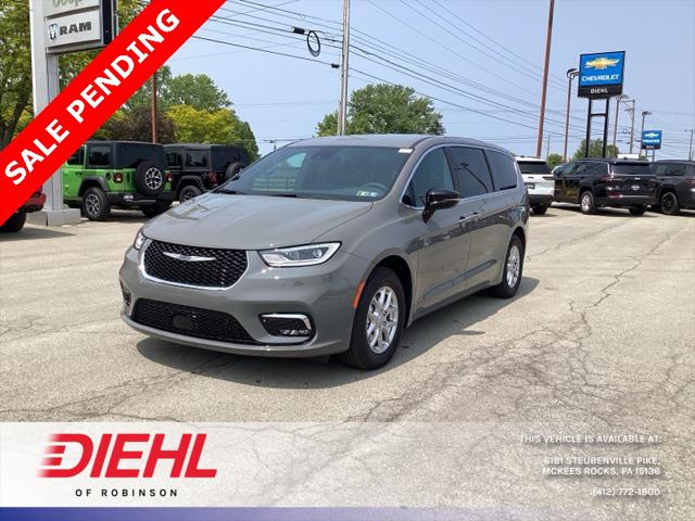 2025 Chrysler Pacifica PACIFICA SELECT