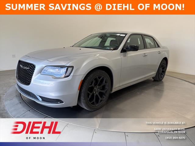 2019 Chrysler 300 Touring