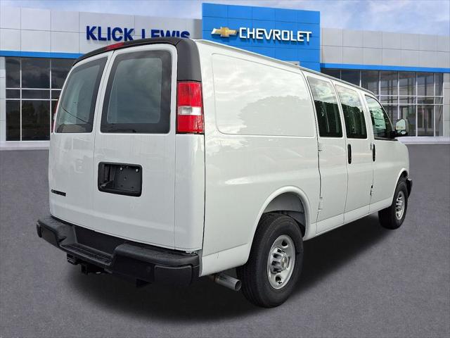 2025 Chevrolet Express Cargo Van RWD 3500 Regular Wheelbase WT
