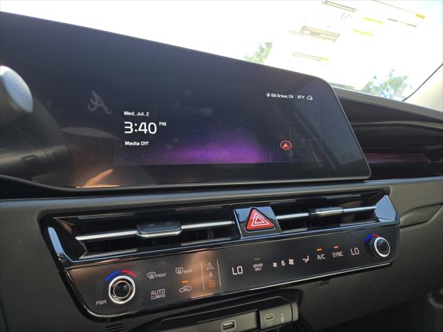 2025 Kia Niro EX