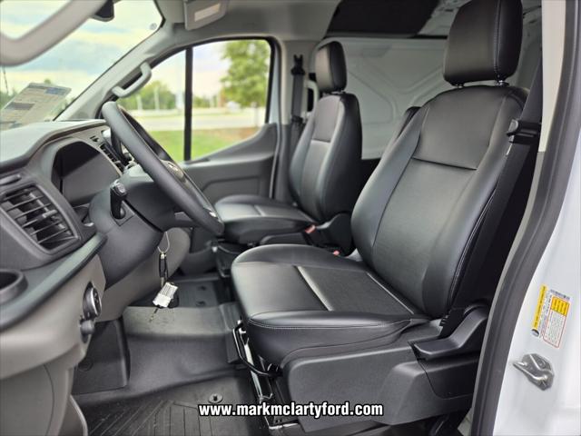 2025 Ford Transit Cargo Van Base
