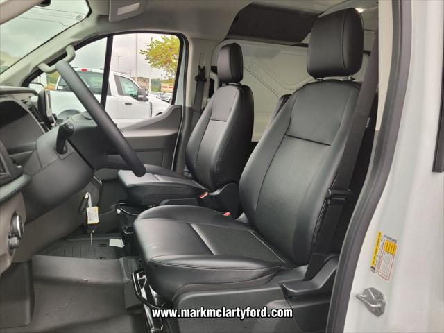 2025 Ford Transit Cargo Van Base