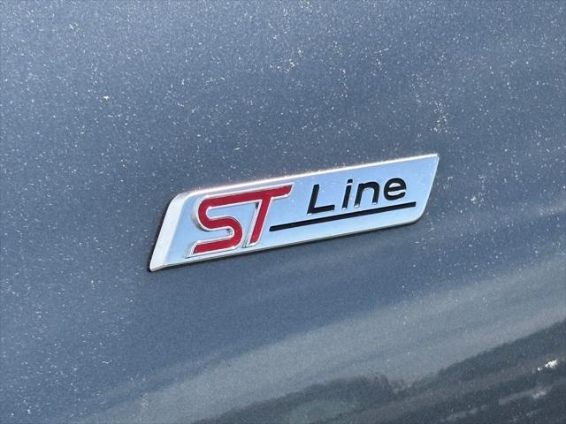 2025 Ford Escape ST-Line Select