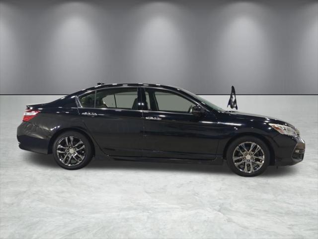 2017 Honda Accord Hybrid Touring
