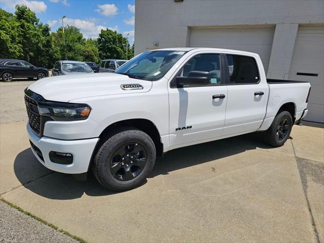2025 RAM Ram 1500 RAM 1500 TRADESMAN CREW CAB 4X4 57 BOX