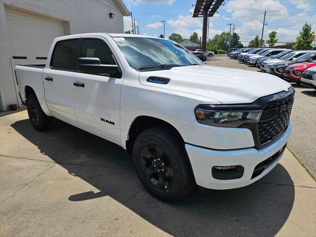 2025 RAM Ram 1500 RAM 1500 TRADESMAN CREW CAB 4X4 57 BOX
