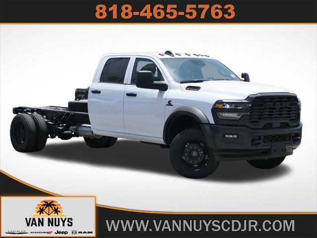 2025 RAM Ram 5500 Chassis Cab RAM 5500 TRADESMAN CHASSIS CREW CAB 4X4 84 CA