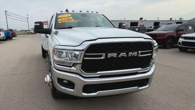 2024 RAM 3500 Big Horn Crew Cab 4x4 8 Box