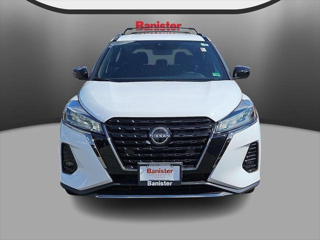 2024 Nissan Kicks SR Xtronic CVT