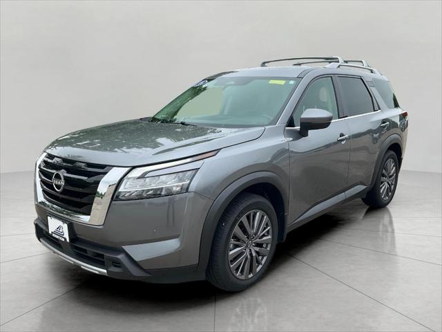 2023 Nissan Pathfinder SL 4WD