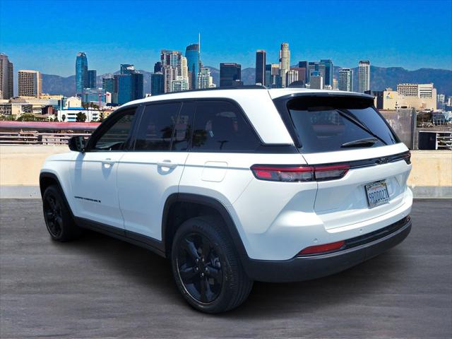 2025 Jeep Grand Cherokee Altitude X 4x2