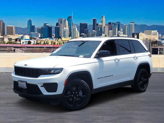 2025 Jeep Grand Cherokee Altitude X 4x2