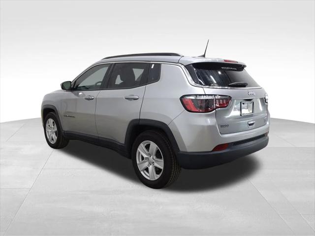 2022 Jeep Compass Latitude FWD