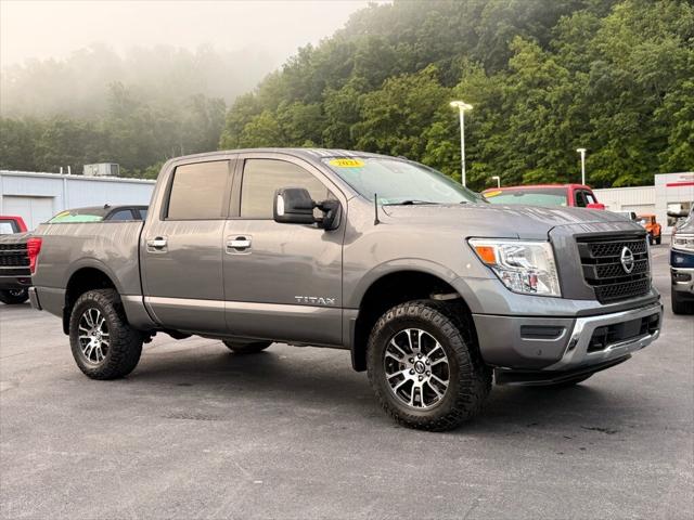 2021 Nissan TITAN Crew Cab SV 4x4