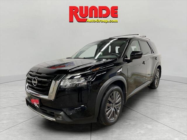 2022 Nissan Pathfinder SL 4WD