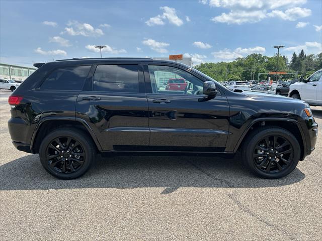 2022 Jeep Grand Cherokee WK Laredo X 4x4