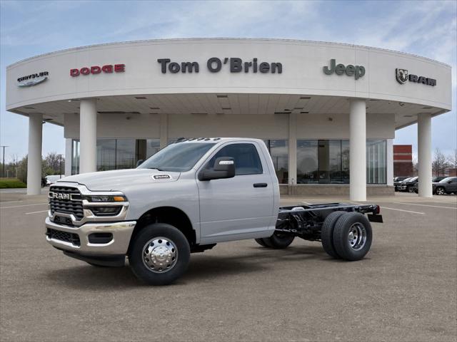 2025 RAM 3500 Chassis RAM 3500 TRADESMAN CHASSIS REGULAR CAB 4X4 60 CA