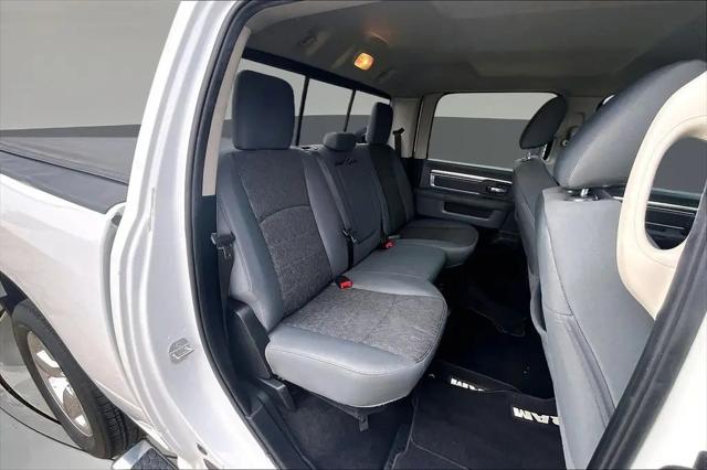 2018 Ram 1500 Big Horn Crew Cab 4x4 5'7" Box