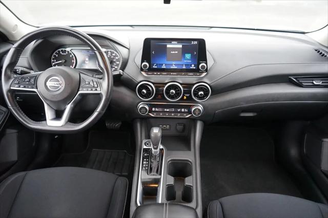 2021 Nissan Sentra SV Xtronic CVT