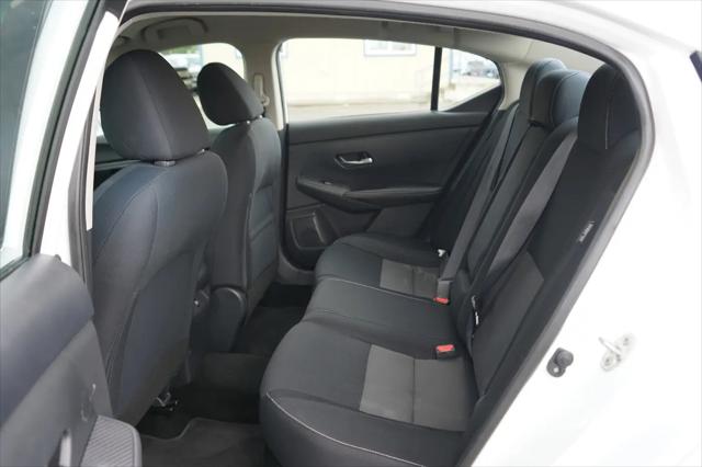 2021 Nissan Sentra SV Xtronic CVT