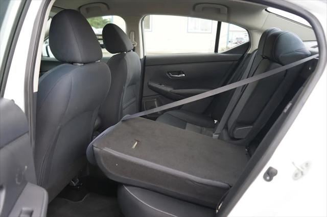 2021 Nissan Sentra SV Xtronic CVT