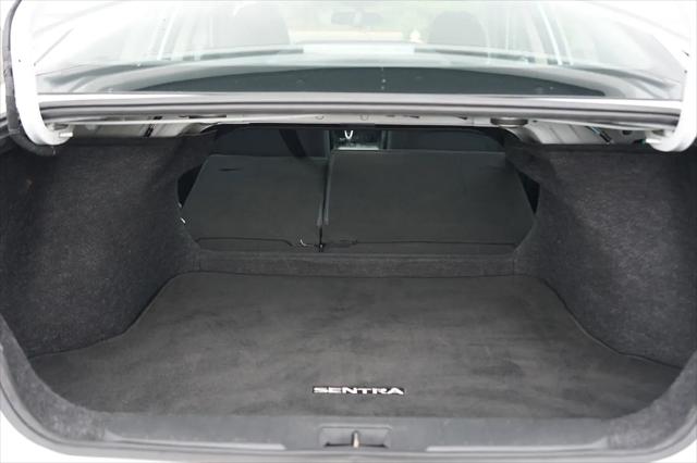 2021 Nissan Sentra SV Xtronic CVT