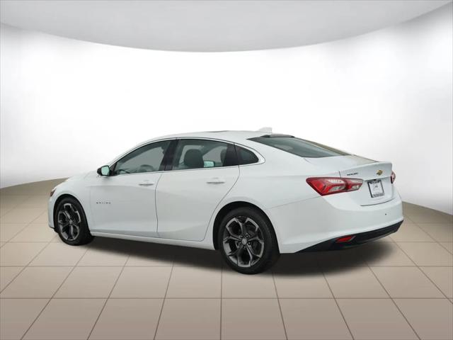 2022 Chevrolet Malibu FWD LT