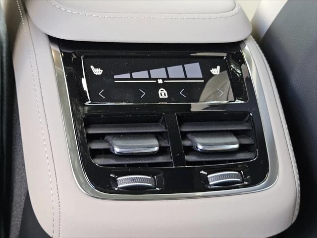 2026 Volvo XC90 Plus, B6 AWD Gas (mild hybrid), Gasoline, Bright, 7 Seats