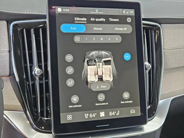 2026 Volvo XC90 Plus, B6 AWD Gas (mild hybrid), Gasoline, Bright, 7 Seats