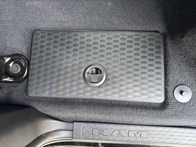 2025 Ram 3500 Laramie Crew Cab 4x4 8' Box