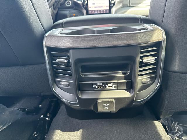 2025 Ram 3500 Laramie Crew Cab 4x4 8' Box