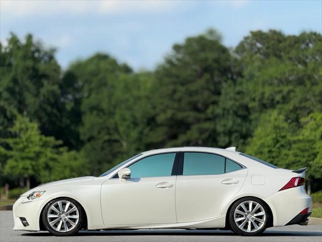 2016 Lexus IS 200t IS 200t