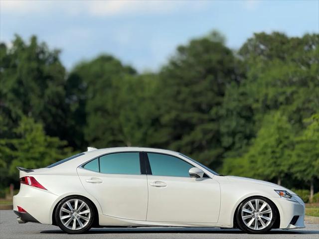 2016 Lexus IS 200t IS 200t