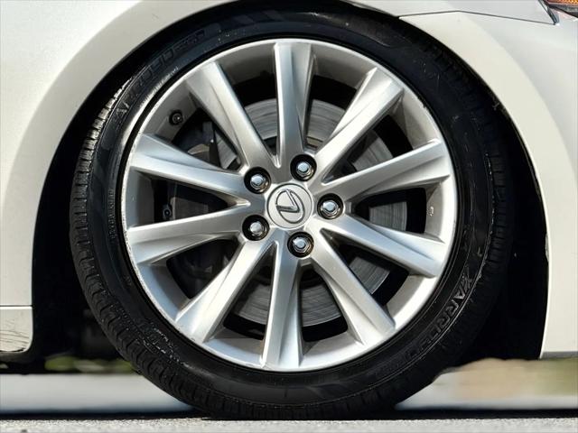 2016 Lexus IS 200t IS 200t
