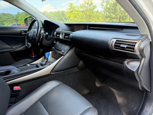 2016 Lexus IS 200t IS 200t