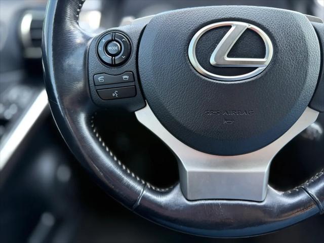 2016 Lexus IS 200t IS 200t