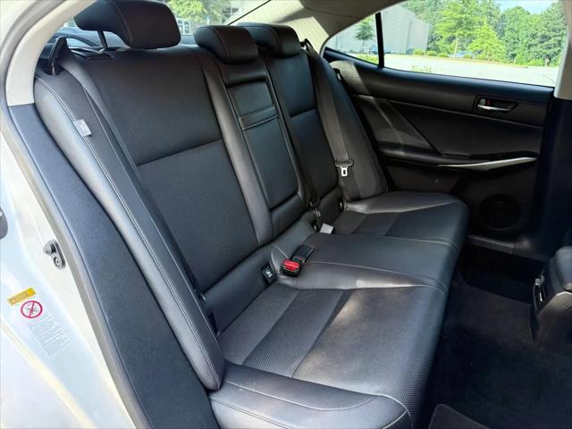 2016 Lexus IS 200t IS 200t