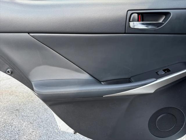 2016 Lexus IS 200t IS 200t