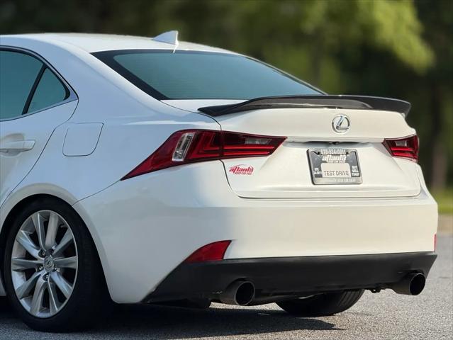 2016 Lexus IS 200t IS 200t