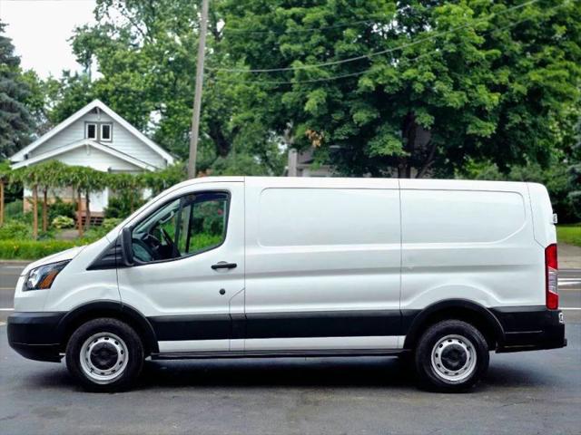 2019 Ford Transit w/Sliding Side Door w/RWB