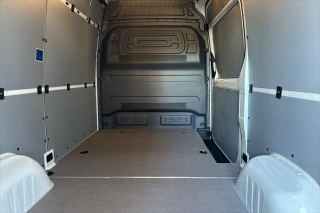 2025 Mercedes-Benz Sprinter 2500 Standard Roof 4-Cyl Diesel HO