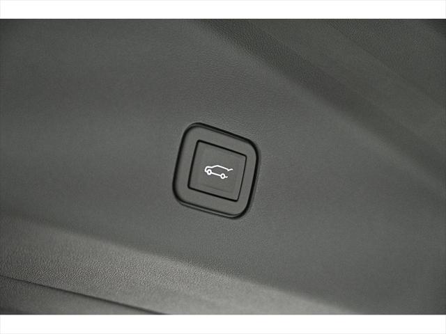 2026 Cadillac iQ Platinum