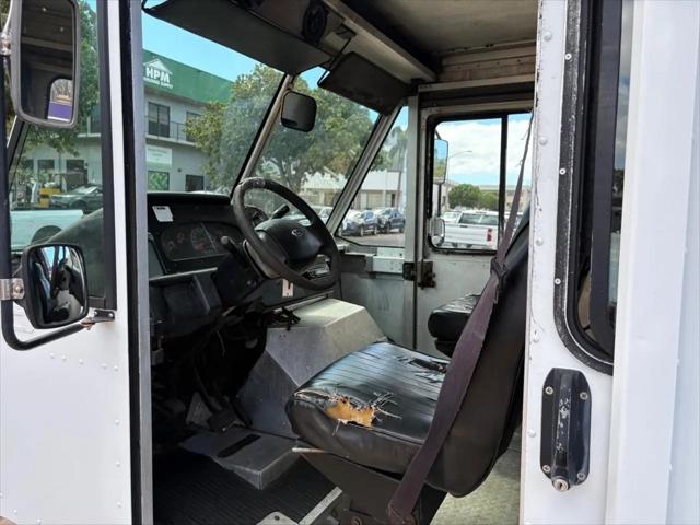 2003 Ford E-350 Stripped E-350