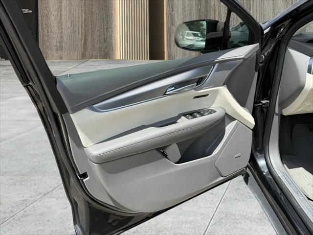 2021 Cadillac XT5 FWD Premium Luxury