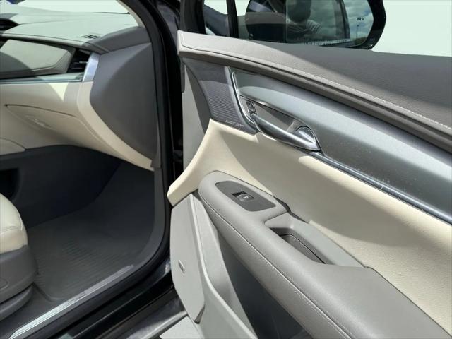 2021 Cadillac XT5 FWD Premium Luxury
