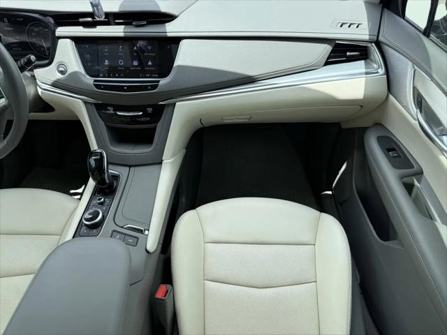 2021 Cadillac XT5 FWD Premium Luxury