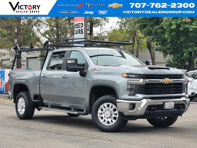 2024 Chevrolet Silverado 2500HD 4WD Crew Cab Standard Bed LT
