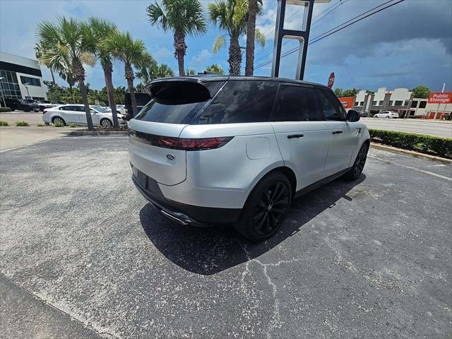2023 Land Rover Range Rover Sport SE